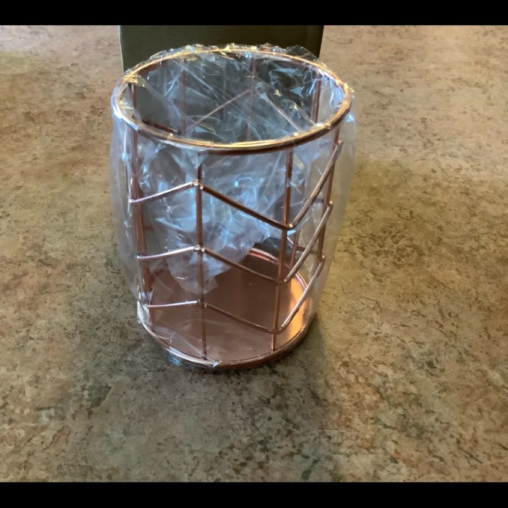 New rose gold pencil pen holder for desk office - Picture 2 of 4